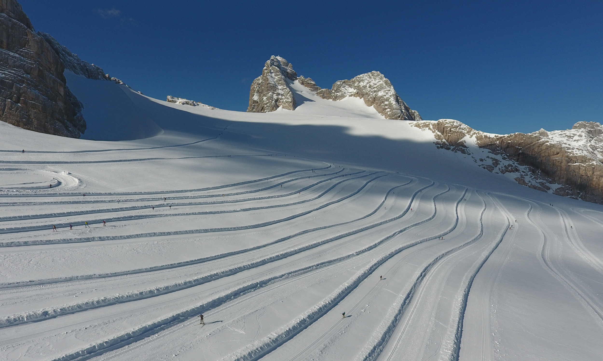 Langlaufen am Dachsteingletscher