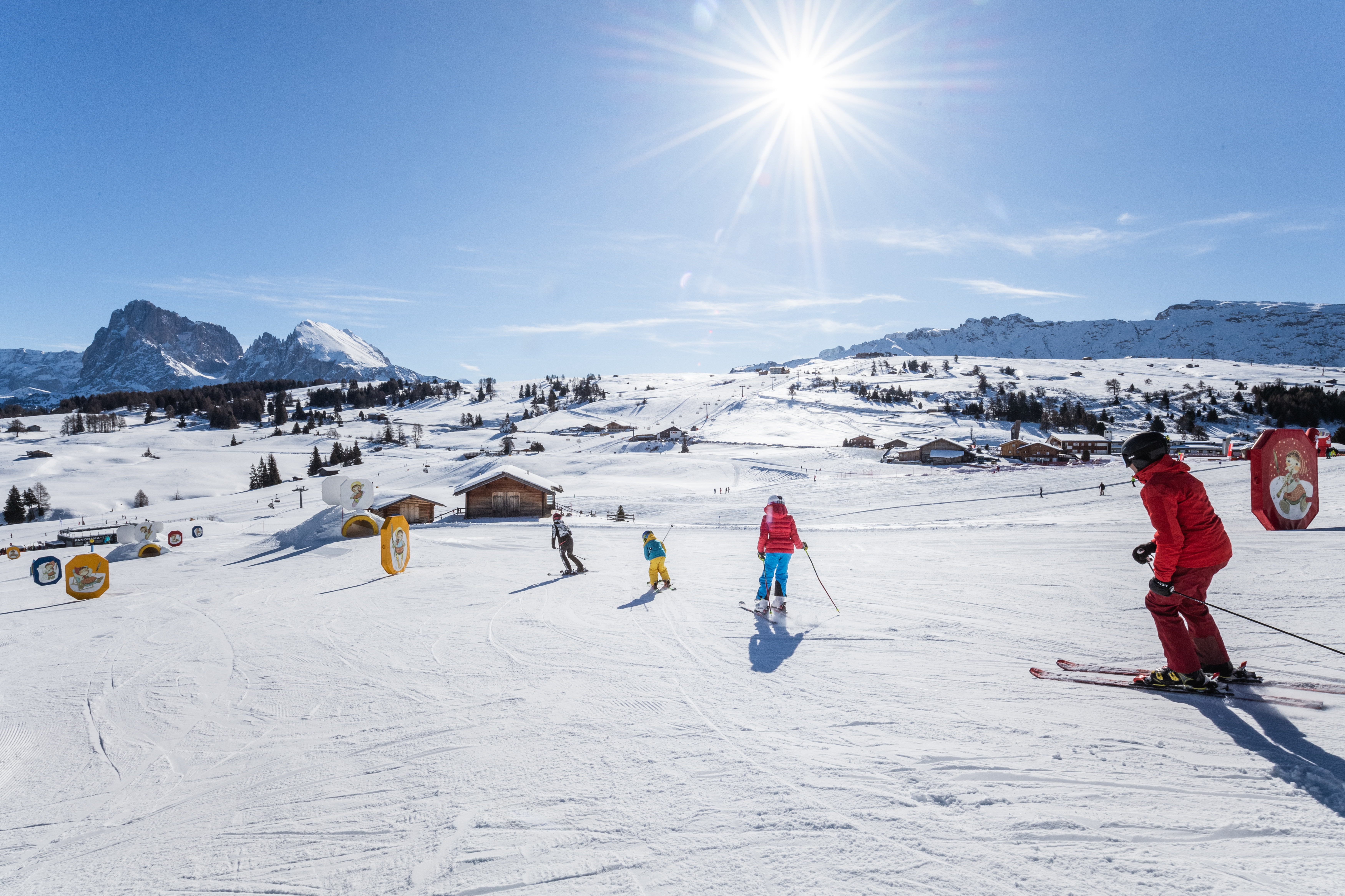 Skifahren bei Sonnenschein